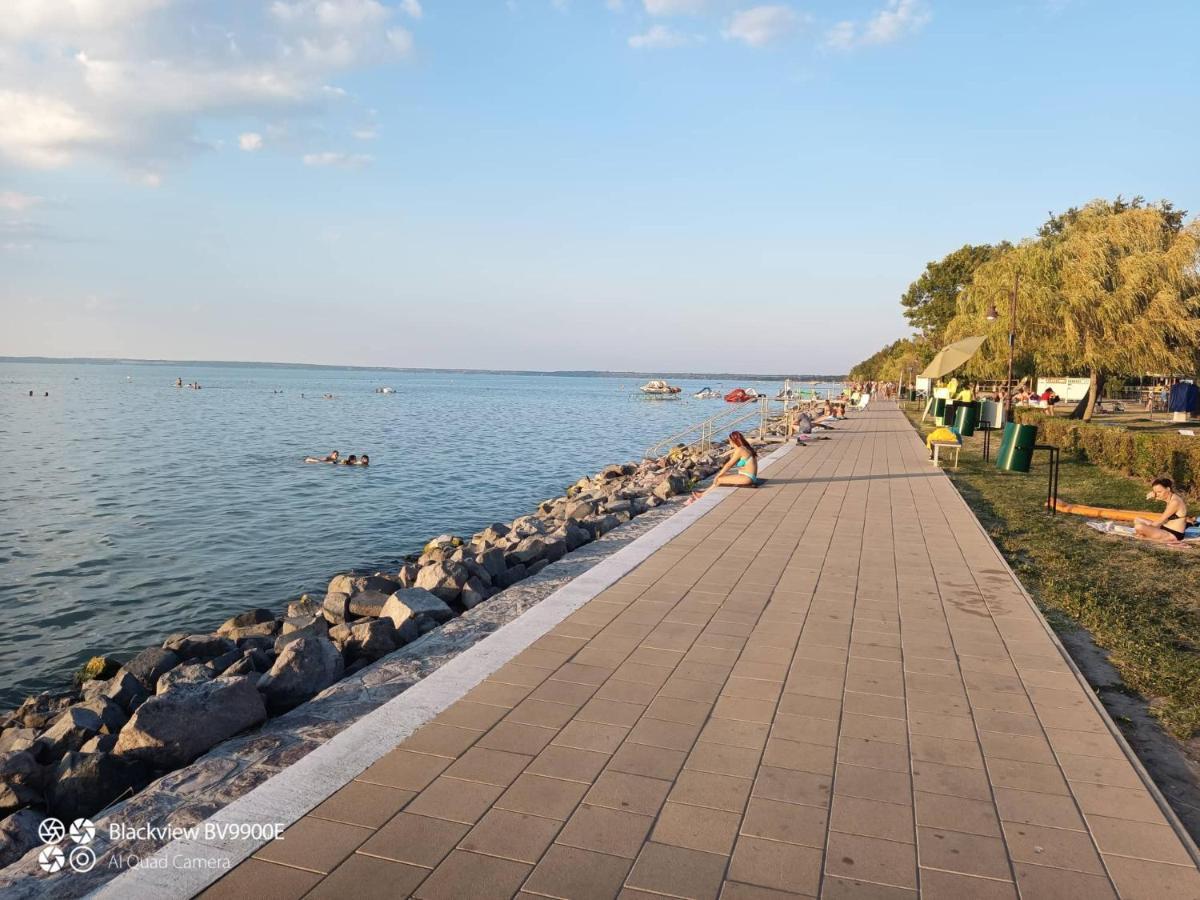 Azurro Apartment Siofok Exterior photo